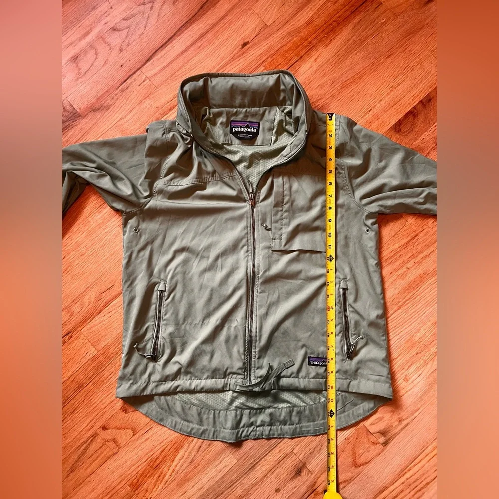 Patagonia Lightweight Green Jacket - Picture 4 of 7